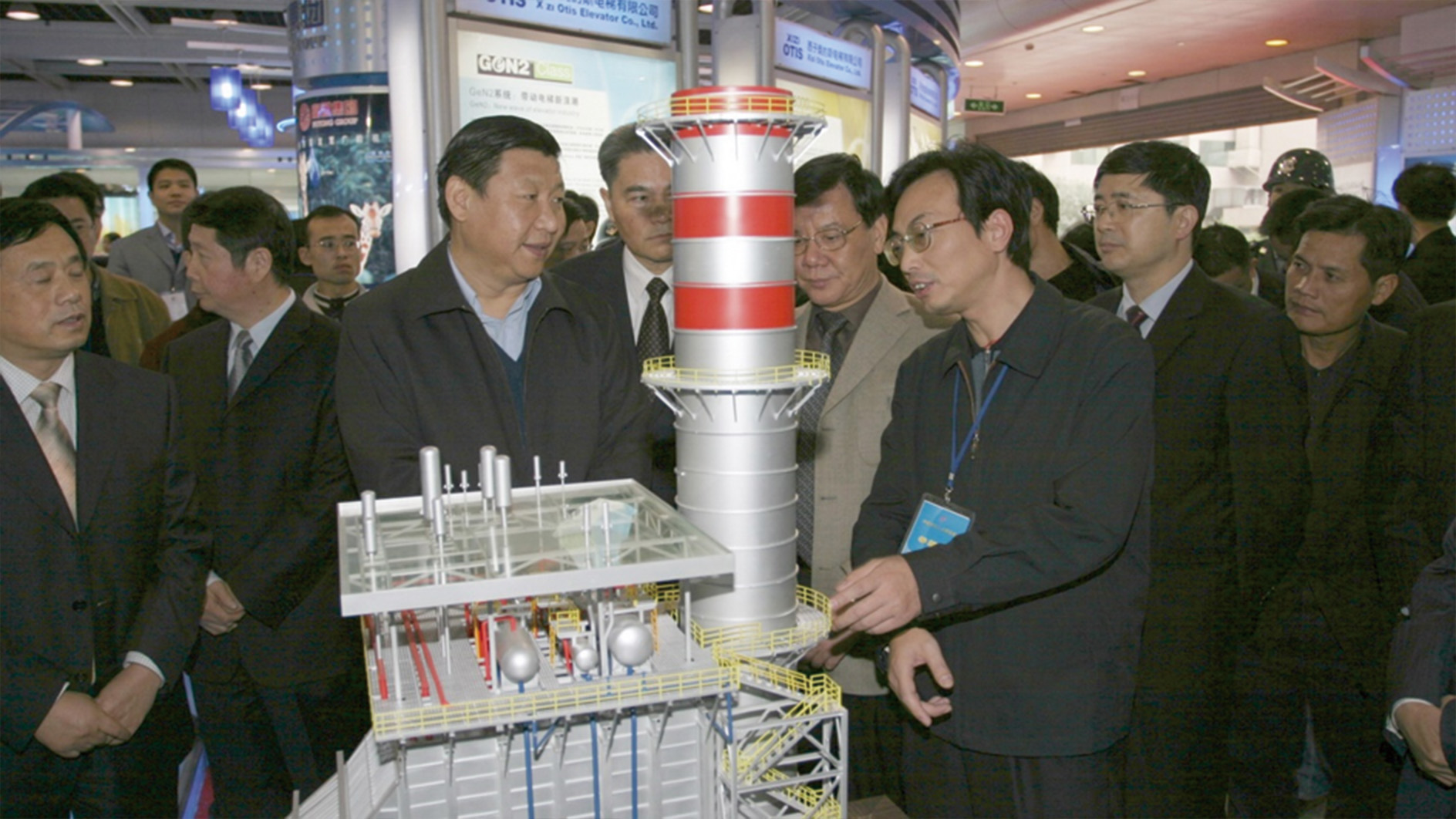 2006年11月18日，習(xí)近平同志蒞臨考察